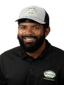 Employee photo of Darius Squire 